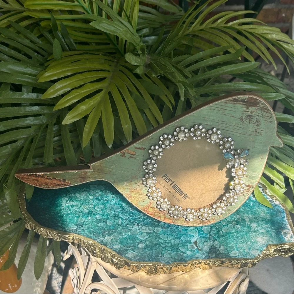 Pier 1 Imports Rhinestone Wood Bird 3.5” Photo Frame